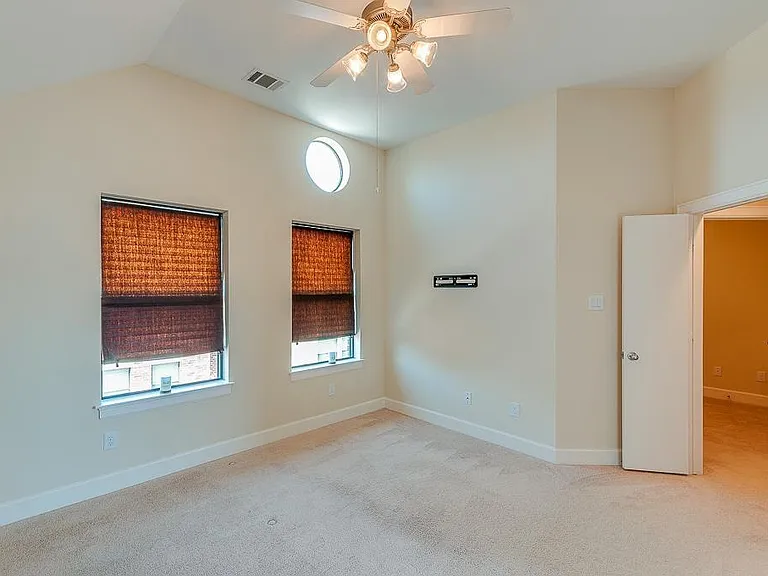 3703 Main Poplar Dr — Photo 7