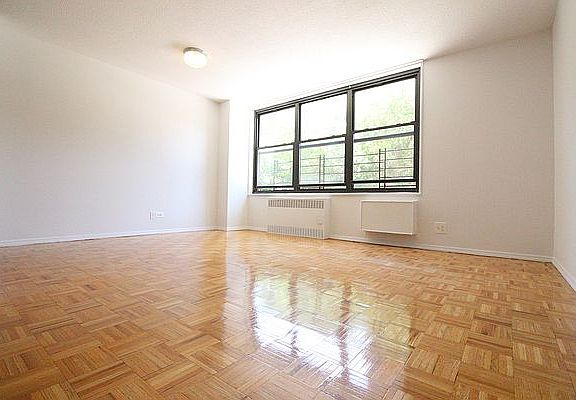 2nd image of 175 W 90th St APT 2K