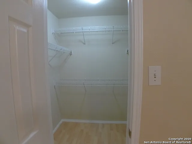 2935 Encino Riv — Photo 30
