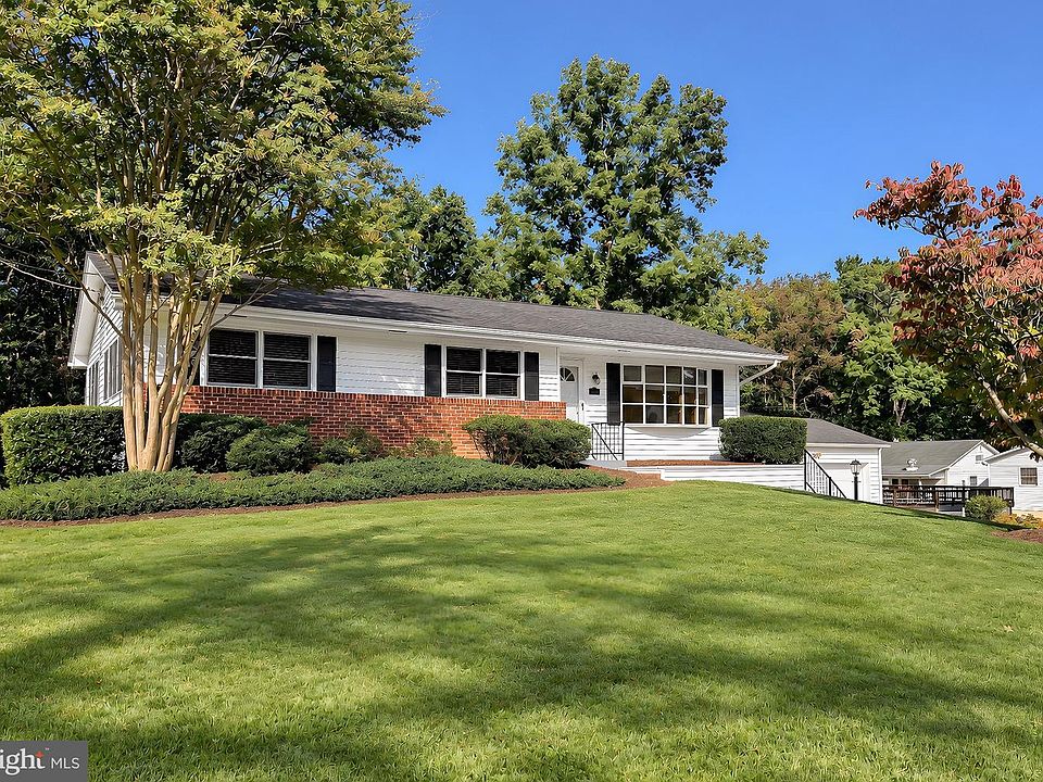 1st image of 24445 Mount Pleasant Rd