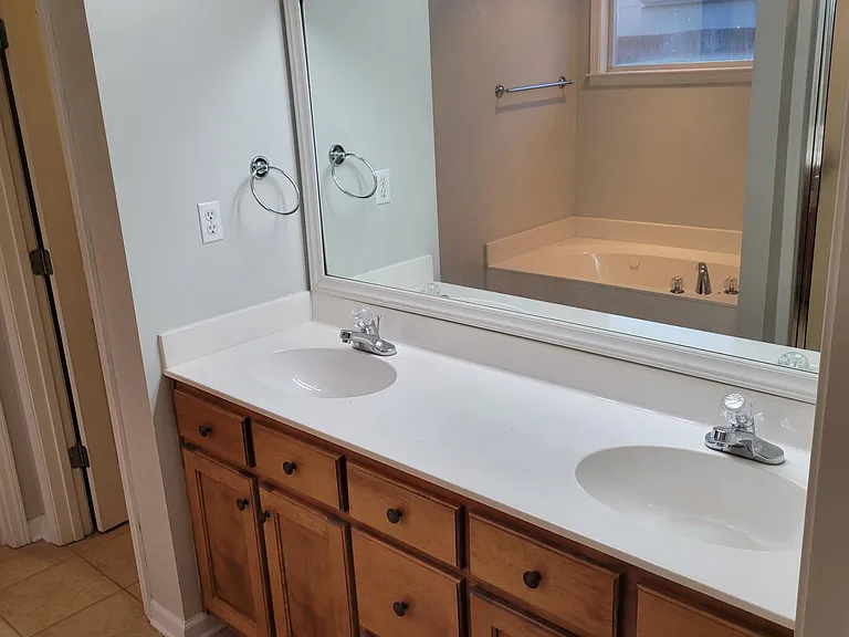 1573 Lyla Cv — Photo 7