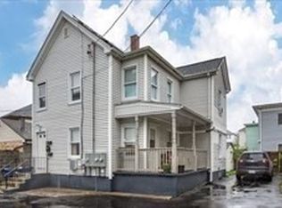 34 Quequechan St, Fall River, MA 02723