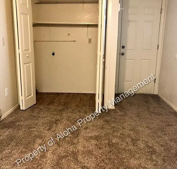 10488 W Seneca Dr — Photo 8
