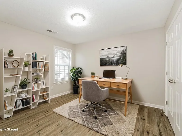 2223 Purple Leaf Ln — Photo 15