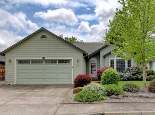 673 Shadow Wood Dr, Medford, OR