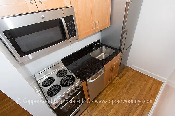 Rented by Copperwood Real Estate | media 2