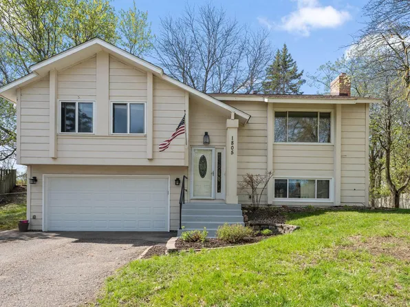1805 E 115th St, Burnsville, MN 55337