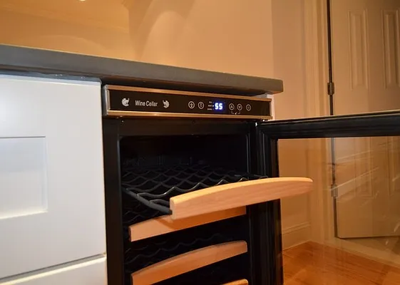 Rented by Compass | media 19