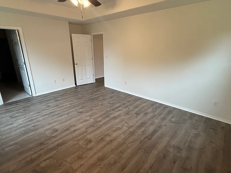 3318 S 214 East Ave — Photo 19
