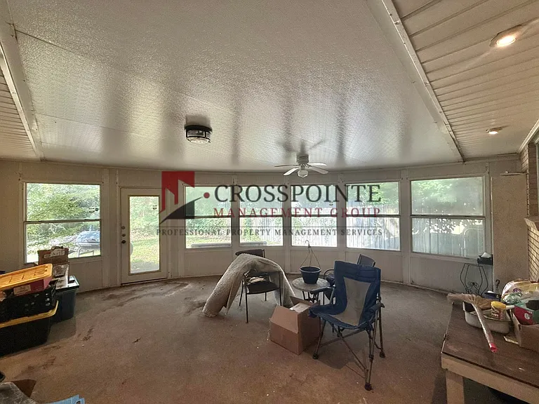 2741 Amy Ln — Photo 27