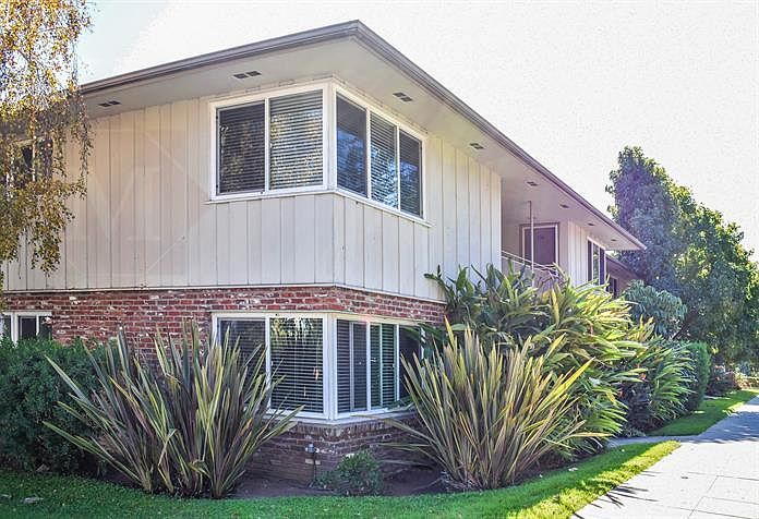 1st image of 128 E Sola St #128
