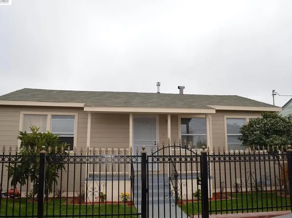 688 Turpin St, Richmond, CA 94801