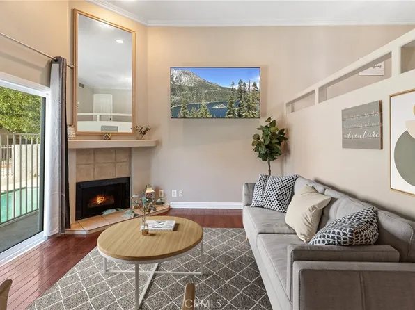 14293 Foothill Blvd Unit 17, Sylmar, CA 91342