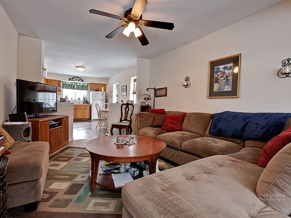 3rd image of 408 Woodland Ave