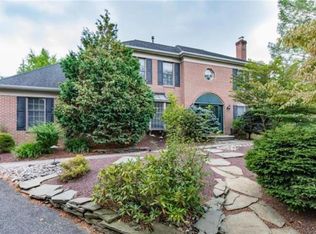 4416 Tracey Ln, Bethlehem, PA