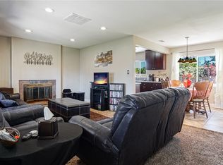 202 W Cornell Dr, Rialto, CA 92376
