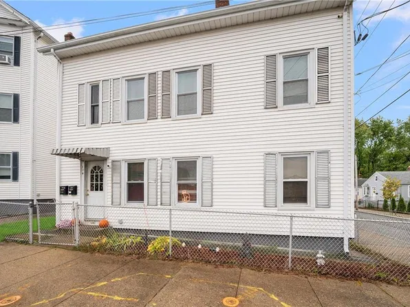 114 Lawn Ave, Pawtucket, RI 02860