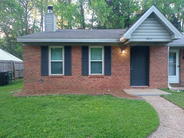 2074 Victory Garden Ln, Tallahassee, FL 32301