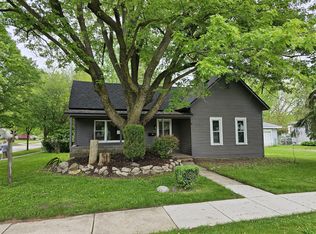 434 Morse St, Ionia, MI 48846