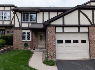 6128 Cleves Warsaw Rd, Cincinnati, OH 45233