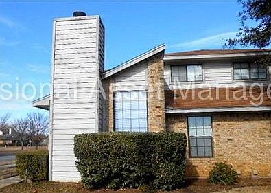 1st image of 4372 Hulen Cir E