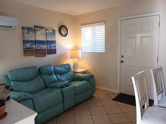 5th image of 211 Circle Dr APT 23