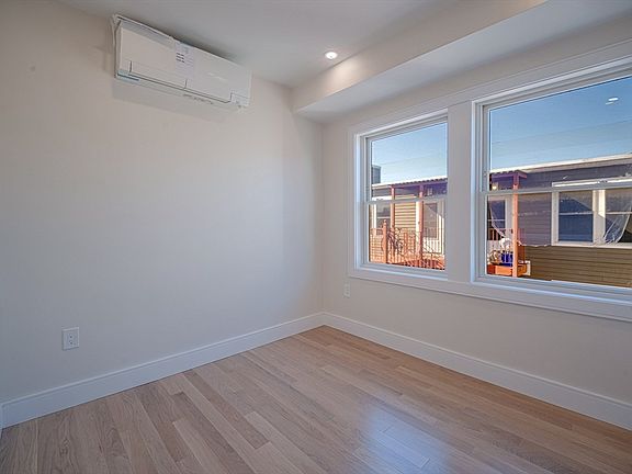 3rd image of 59 Gove St #1