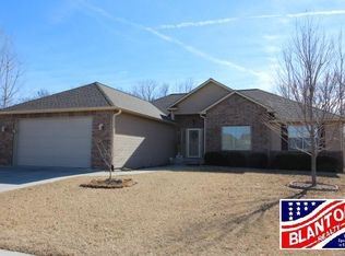 4473 Nature Ave, Manhattan, KS 66502