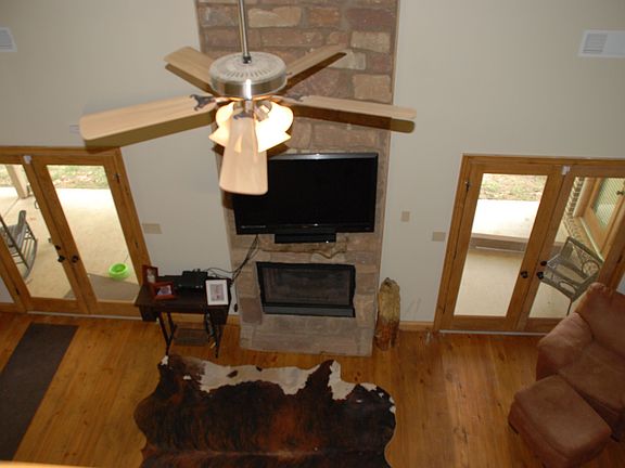 3rd image of 325 Tanasi Dr