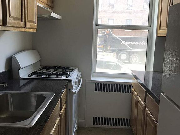 4th image of 6981 108th St APT 1H