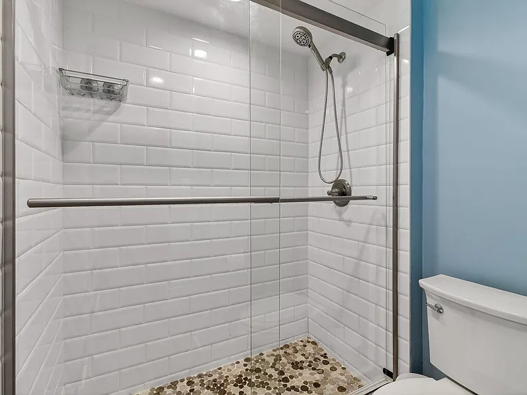 11521 Landing Pl #E1 — Photo 15