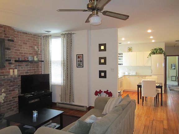 3rd image of 2716 E Grace St #2