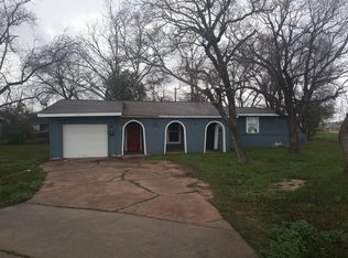 575 Pecan Dr, South Houston, TX 77587