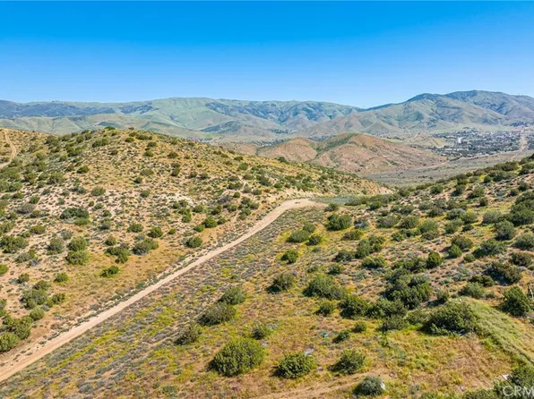 0 Vac Vic Alfie Rd #24, Santa Clarita, CA 91350