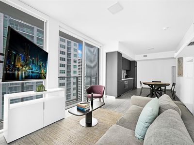 227 NE 2nd St #2309, Miami, FL, 33132