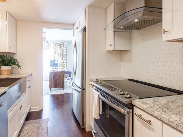 27 Ivy Gates NE, Atlanta, GA 30342