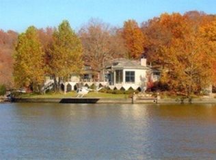 1392 Gerrard Ln, Osage Beach, MO 65065