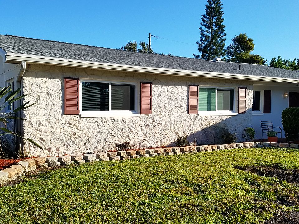 1st image of 6485 32nd Ave N