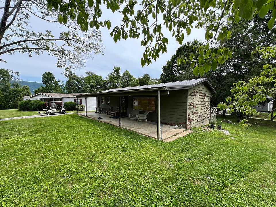 2nd image of 154 Bow Point Cir