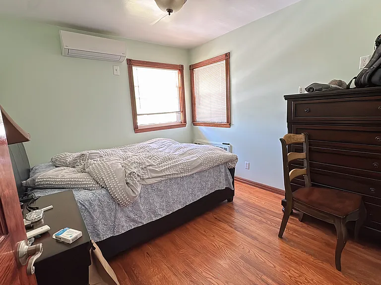 56 Marcus Ave — Photo 8