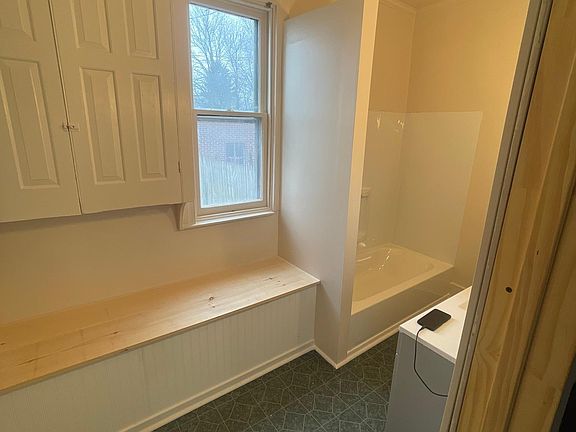 2nd image of 31 S Belvidere Ave #1