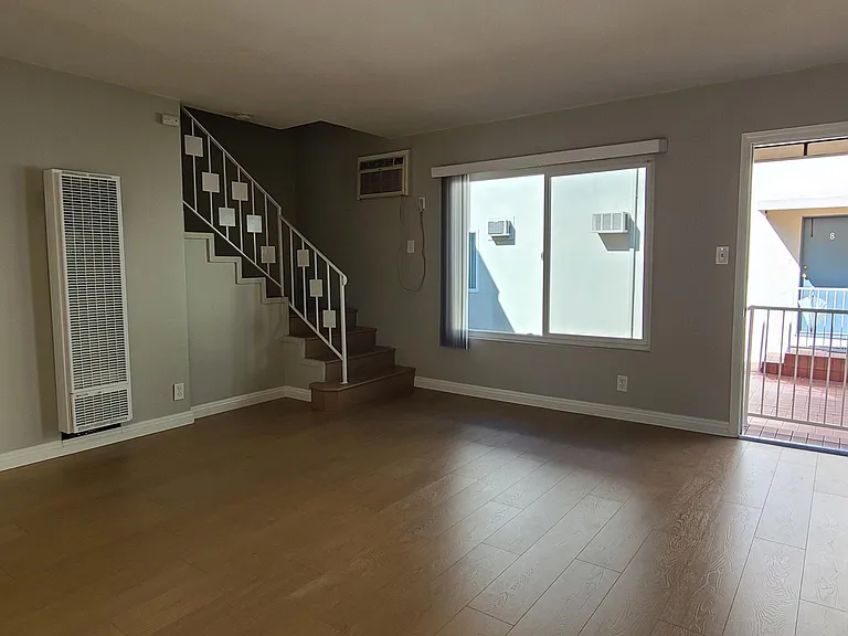 1541 College View Dr #3 — Photo 7
