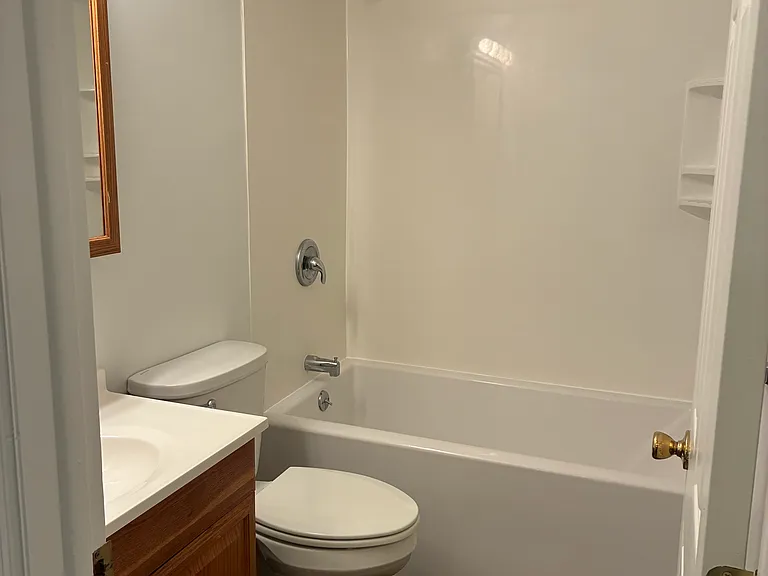 177 Wyndcrest Ct #A — Photo 2