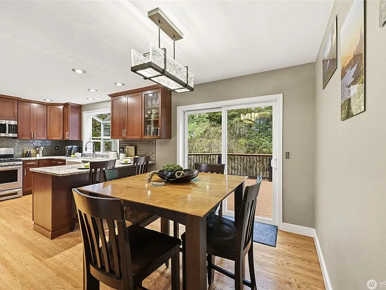 27032 NE Dorothy St — Photo 9