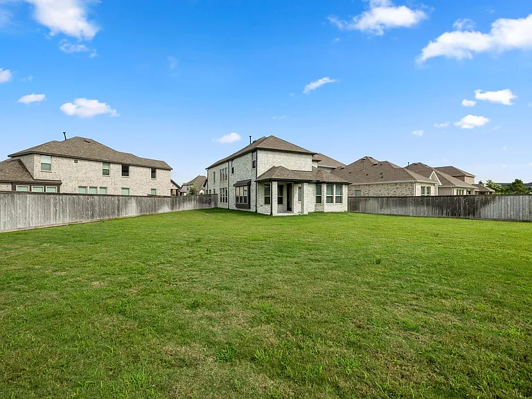 15210 Cortines Ct — Photo 39
