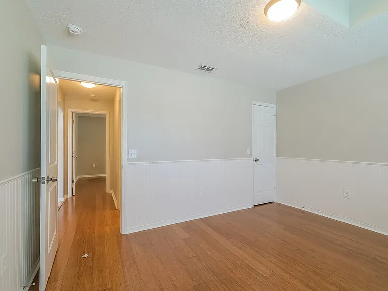 128 Oak View Pl — Photo 14