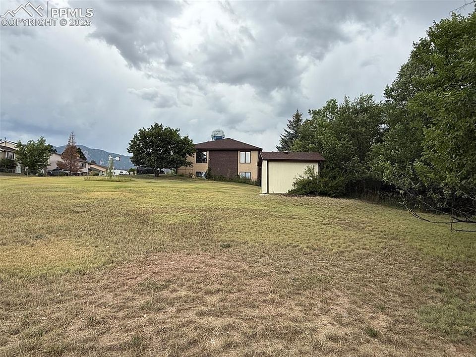 1st image of 332 Catalina Dr