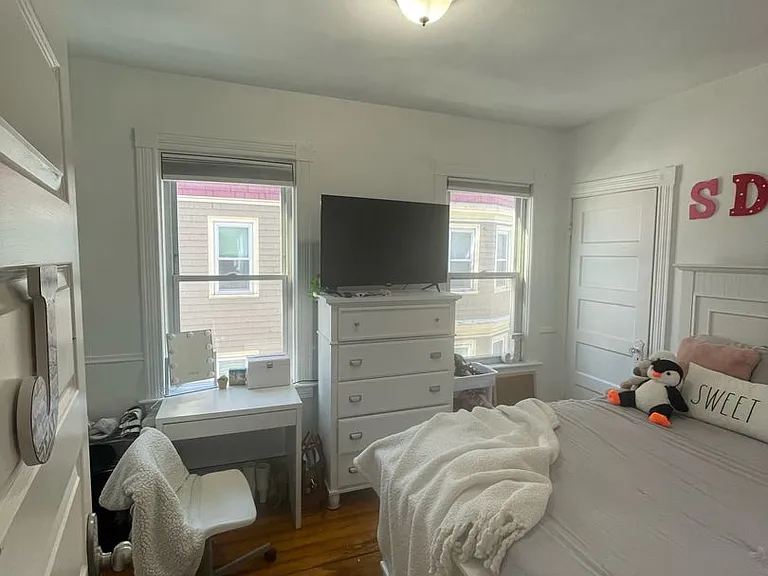 624 Smith St — Photo 4