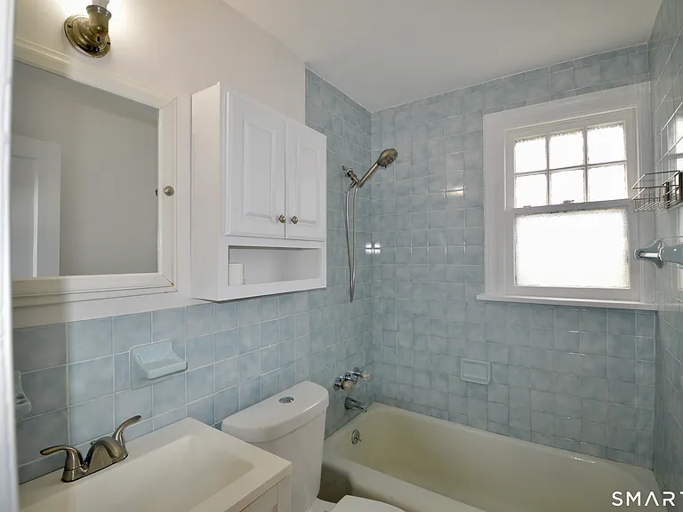 314 Knowlton St — Photo 13