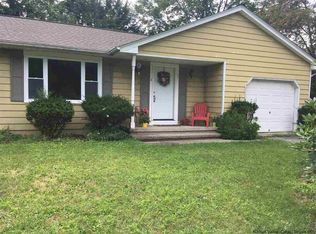 6 Oak St, Tillson, NY 12486